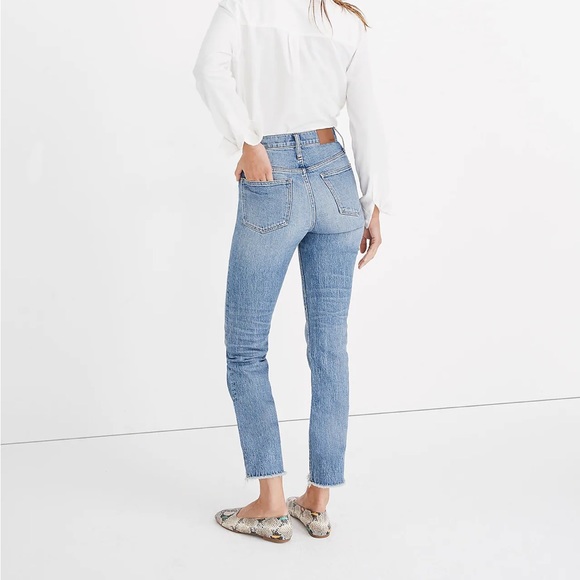 Madewell Petite Perfect Vintage Jean in Ainsworth Wash - Picture 2 of 6